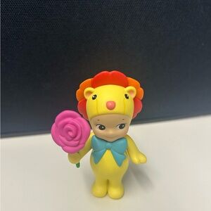 Sonny Angel Flower Gift Series Rose Lion Yellow